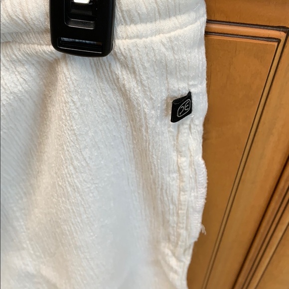 Pants - Picture 3 of 3